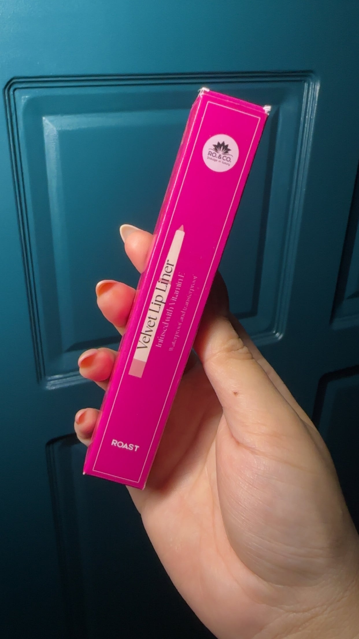 ROAST- Velvet Lip Liner
