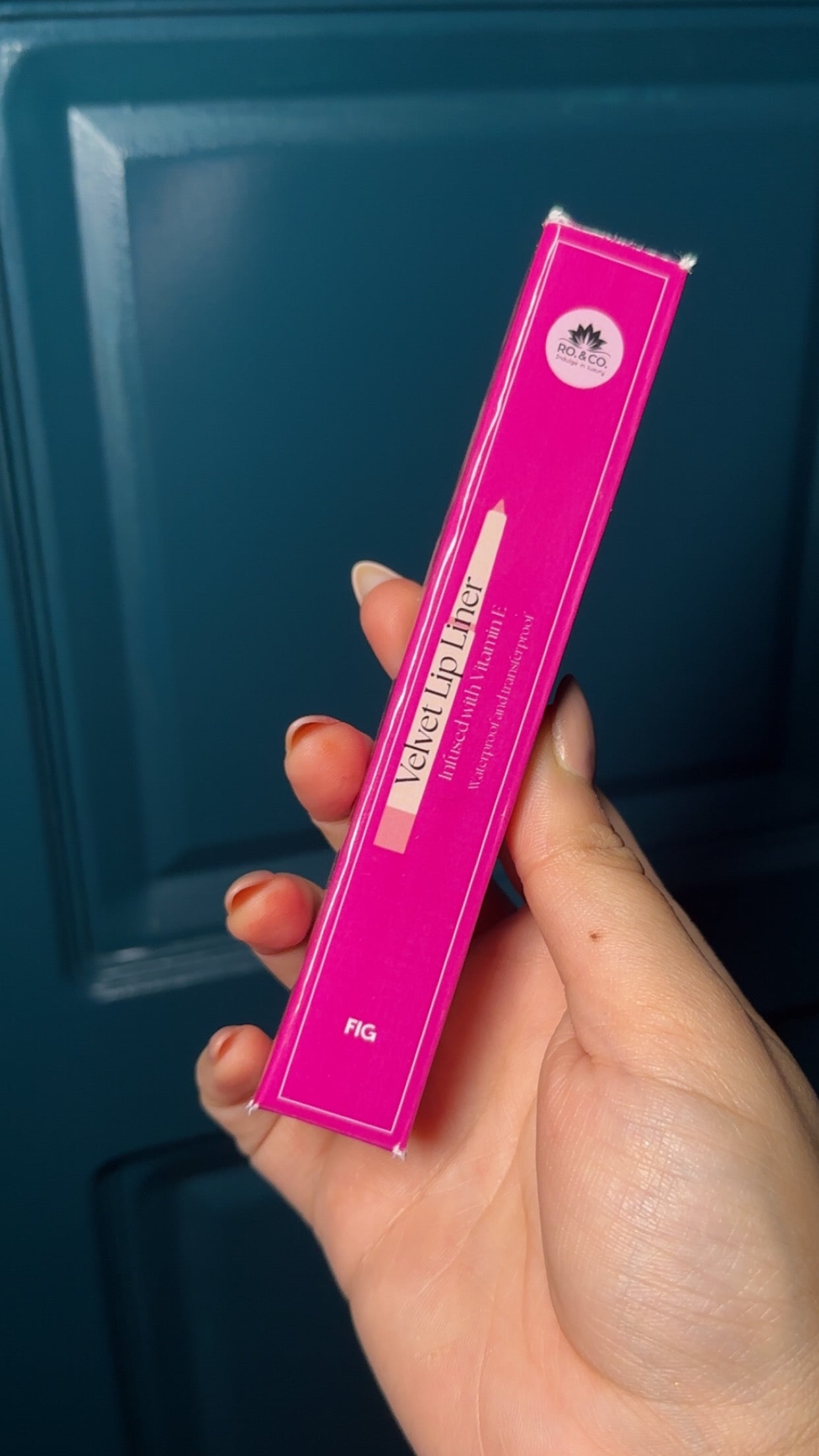 FIG- Velvet Lip Liner