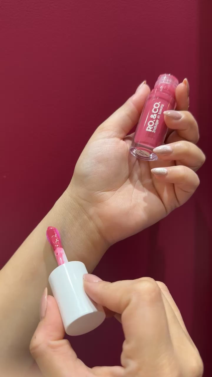 Load video: Pink Nectar Ultra Shine Lip Gloss with Hyaluronic Acid